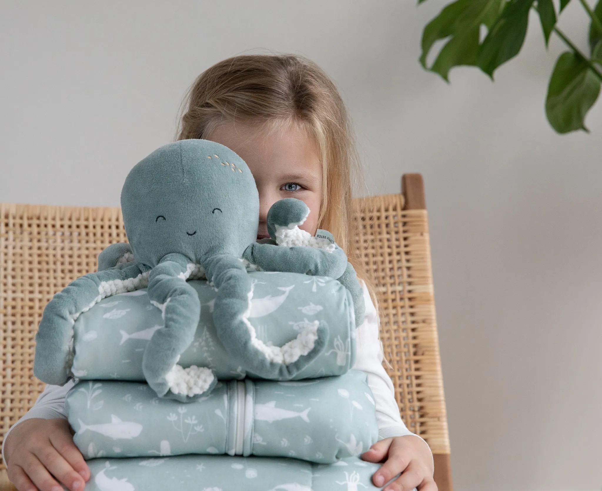 Soft Toy Octopus Ocean  - Mint