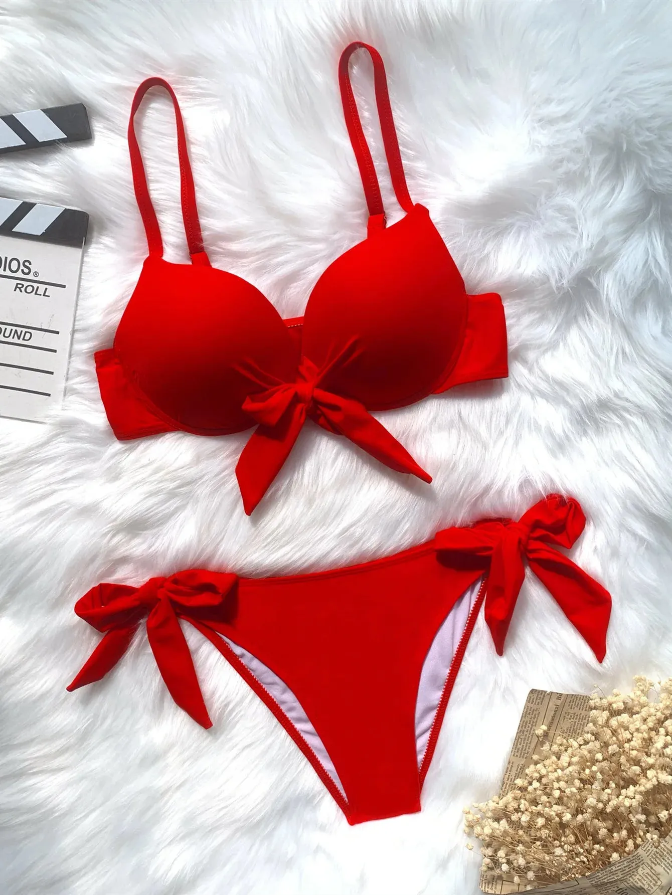 Trendy Triangle Push Up Lace-up Bikini Swimsuit Set