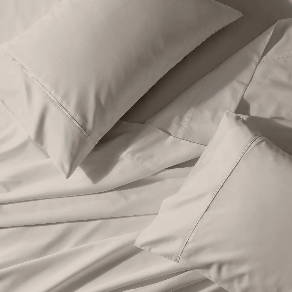 Wrinkle-Free 650 Thread Count Cotton Blend Solid Sheet Set