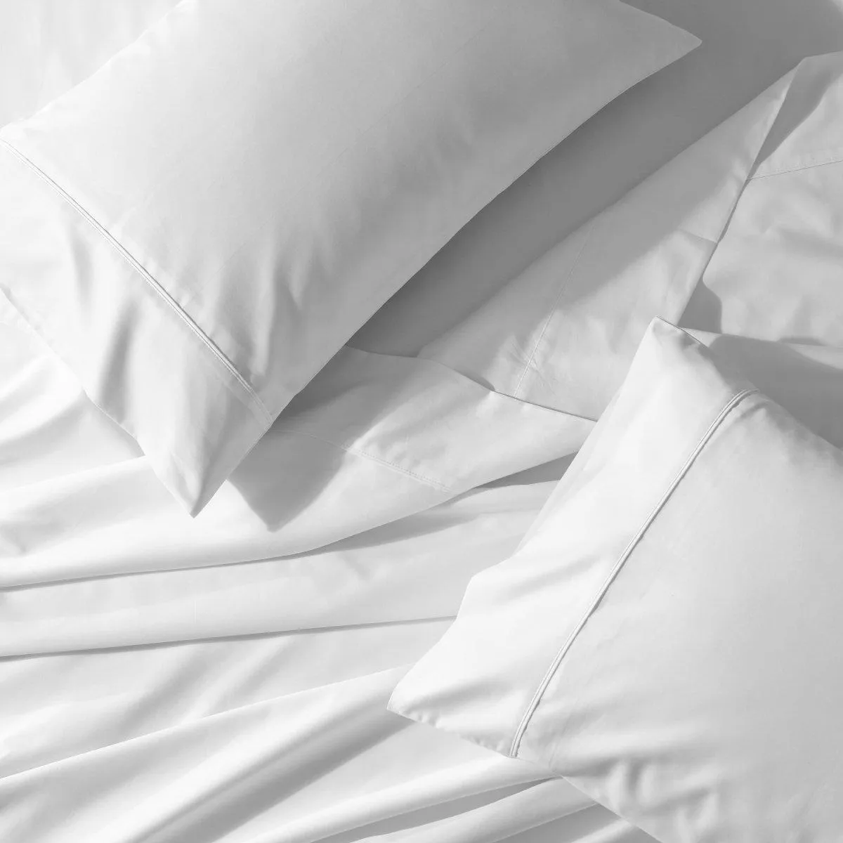 Wrinkle-Free 650 Thread Count Cotton Blend Solid Sheet Set